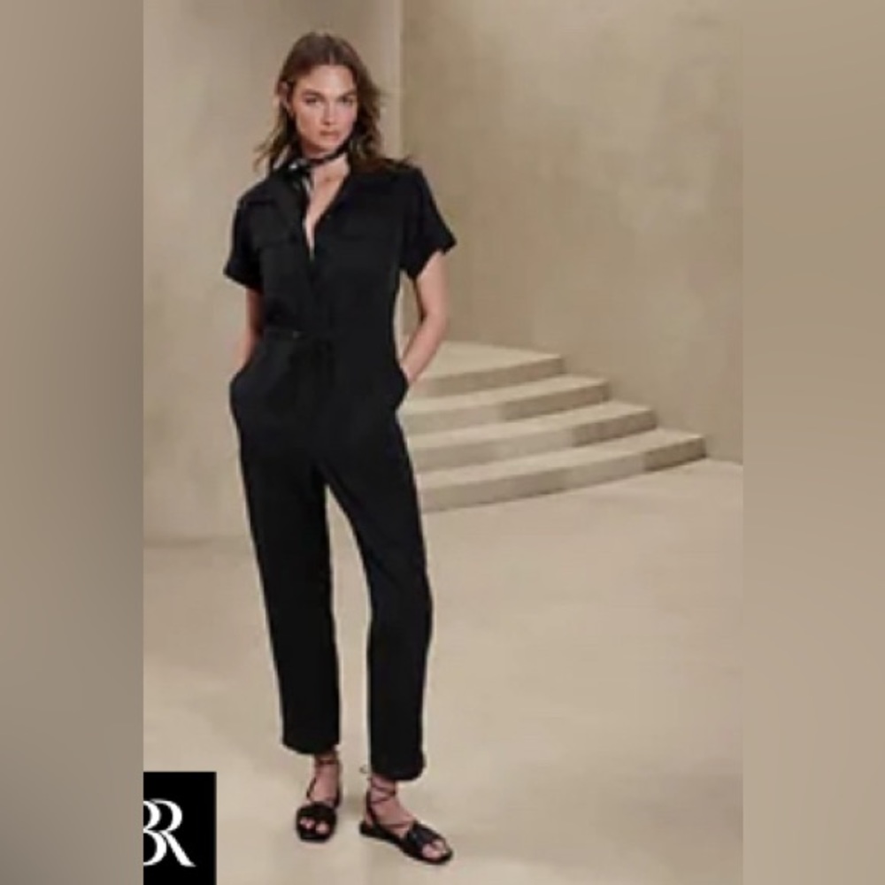 Banana Republic utility jumpsuit XS